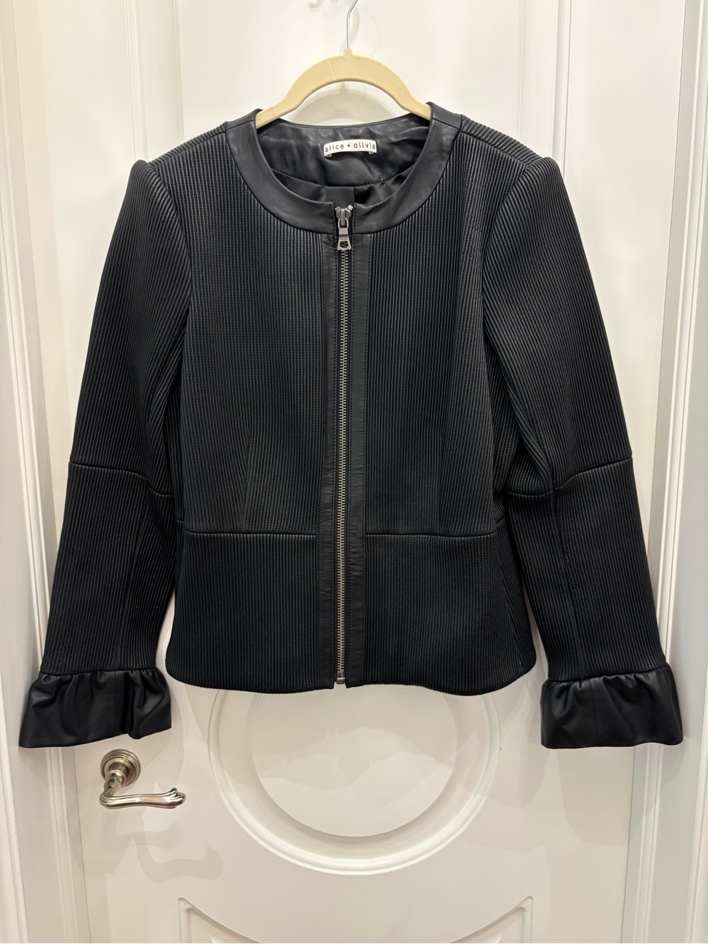 Alice + Olivia Black Ribbed Zip-Front Jacket with Ruffle Cuffs